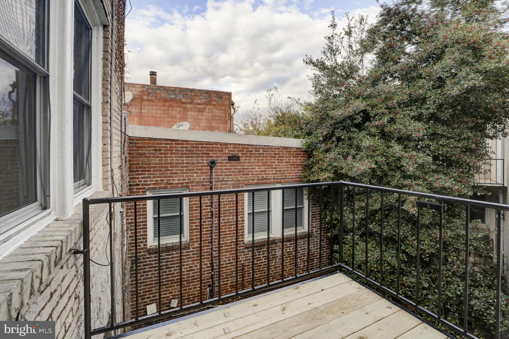 220 13th Street Southeast, Unit 24 Washington, DC 20003 - Photo 13 of 28 Top Floor Private Deck