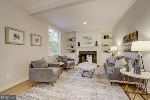 $588,000 | 220 13th Street Southeast, Unit 24, Washington, DC 20003