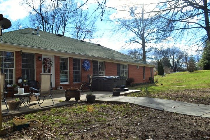 7837 Rucker 1 Road East Henderson, KY 42420 - Photo 31 of 34 Gallery Image 31