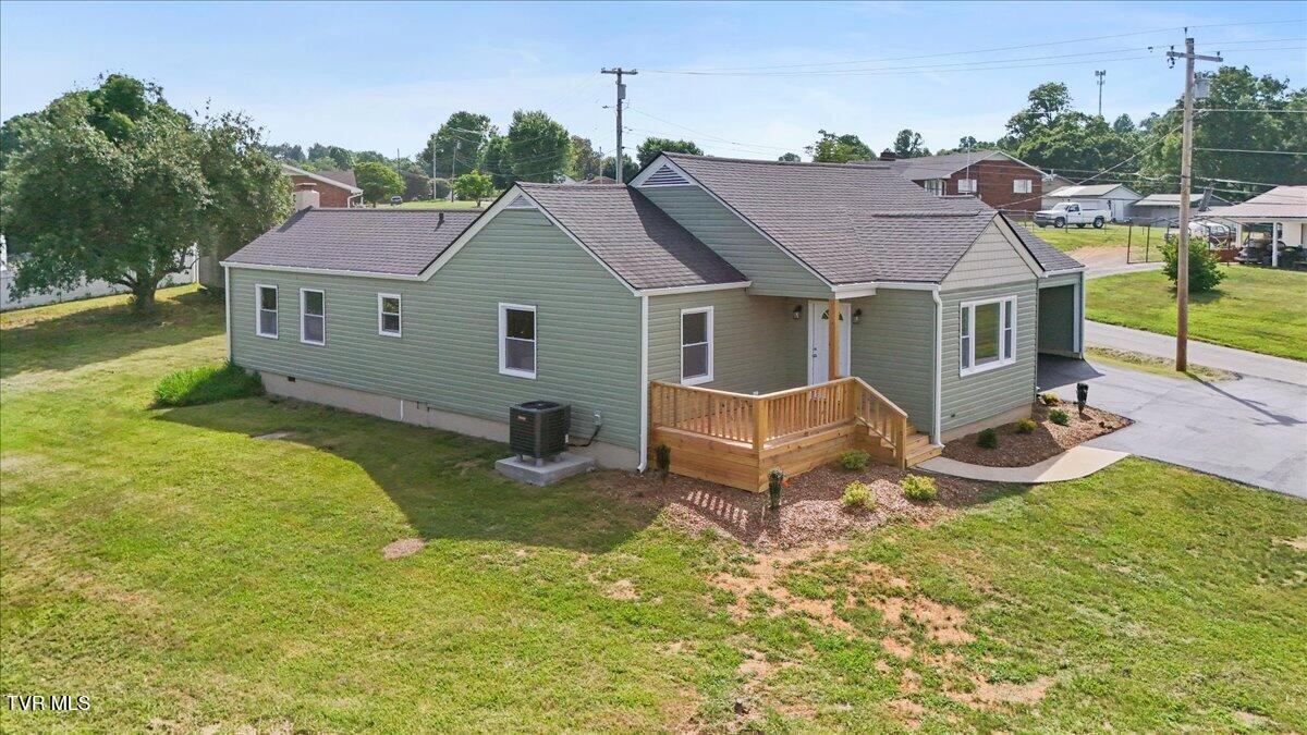 2286 Dave Buck Road Johnson City, TN 37601 - Photo 3 of 46 03-DJI_20260605161816_0999_D_1