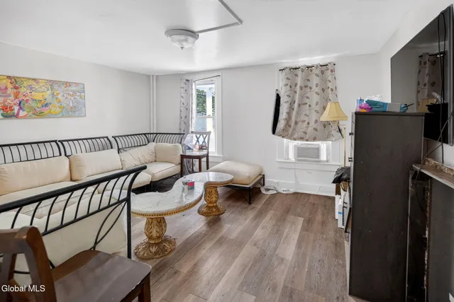 $259,900 | 514 Morris Street, Albany, NY 12208