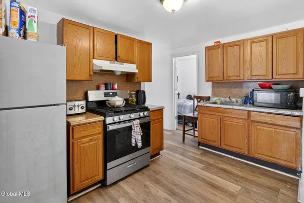 $239,999 | 514 Morris Street, Albany, NY 12208