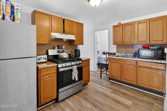 $259,900 | 514 Morris Street, Albany, NY 12208