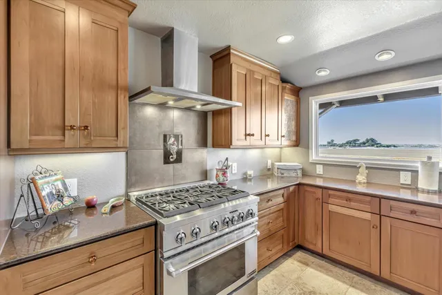 $2,395,000 | 268 Giberson Road, Moss Landing, CA 95039