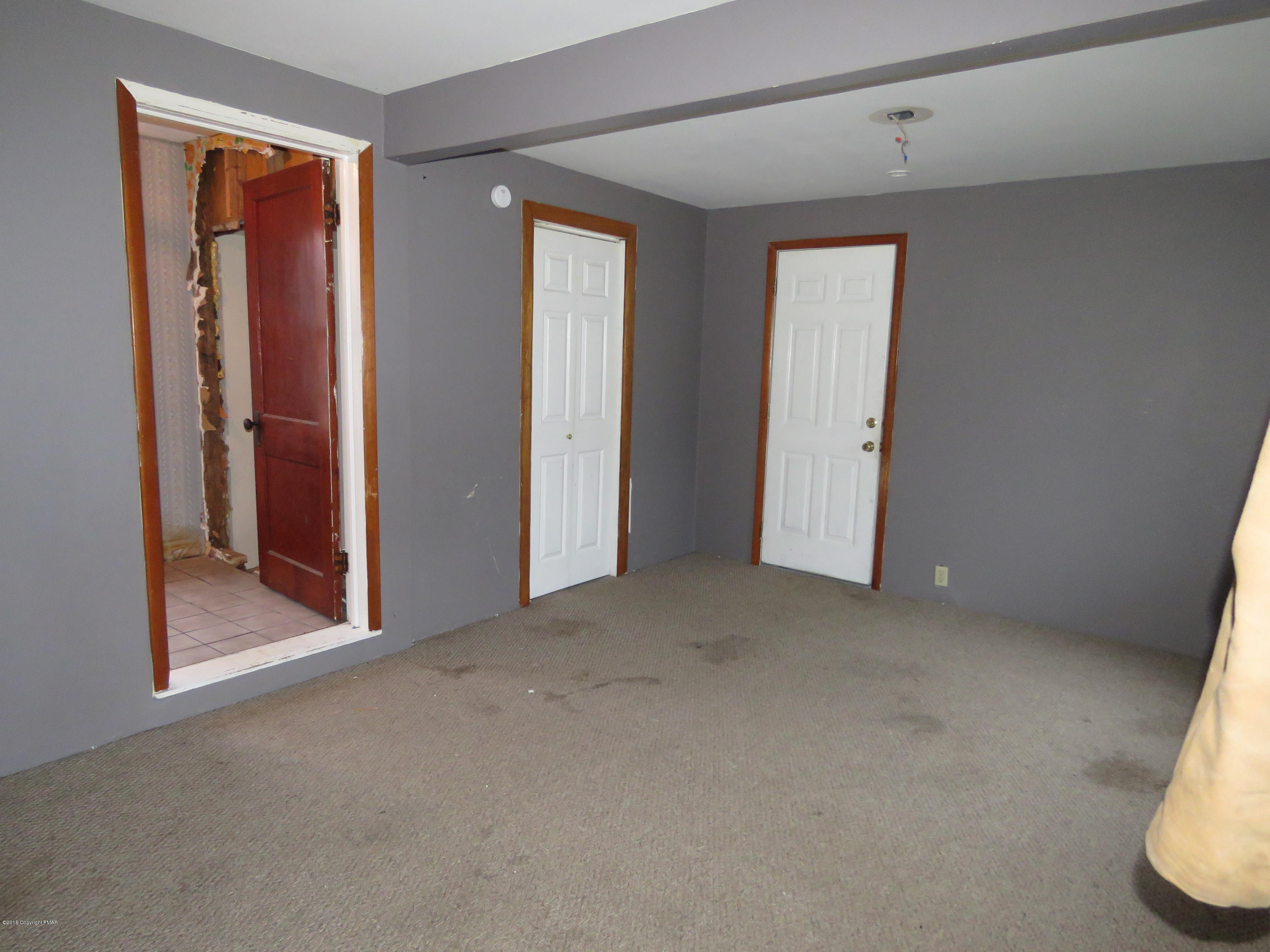 120 Meyer Road Nazareth, PA 18064 - Photo 16 of 17 IMG_0026