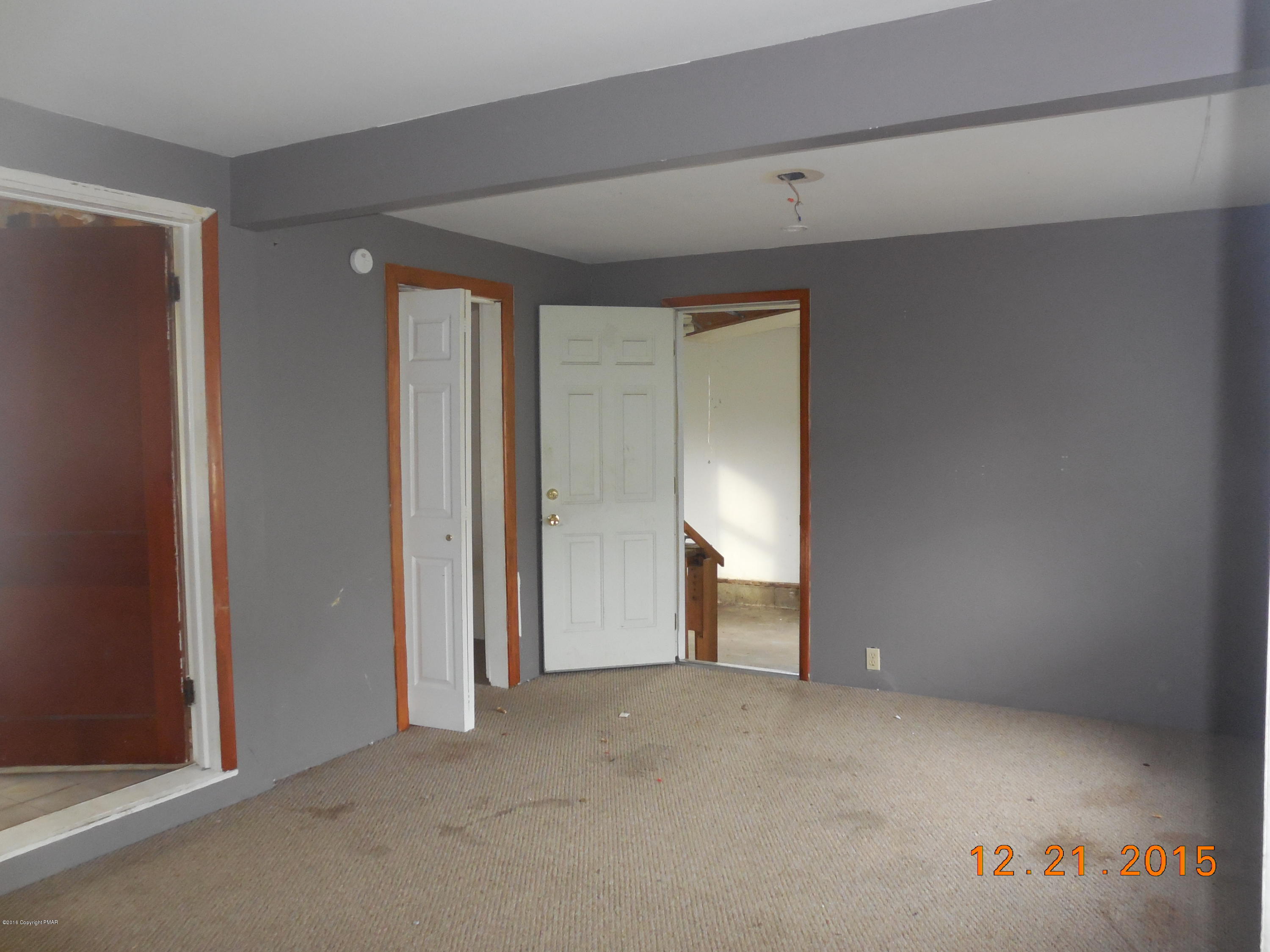 120 Meyer Road Nazareth, PA 18064 - Photo 4 of 17 DSCN8162