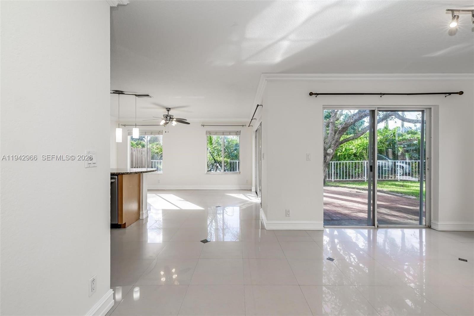 11191 Southwest 17th Manor, Unit 209 Davie, FL 33324 - Photo 5 of 32