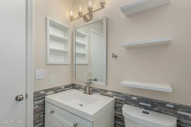 $174,899 | 4601 North 102nd Avenue, Unit 2202, Phoenix, AZ 85037