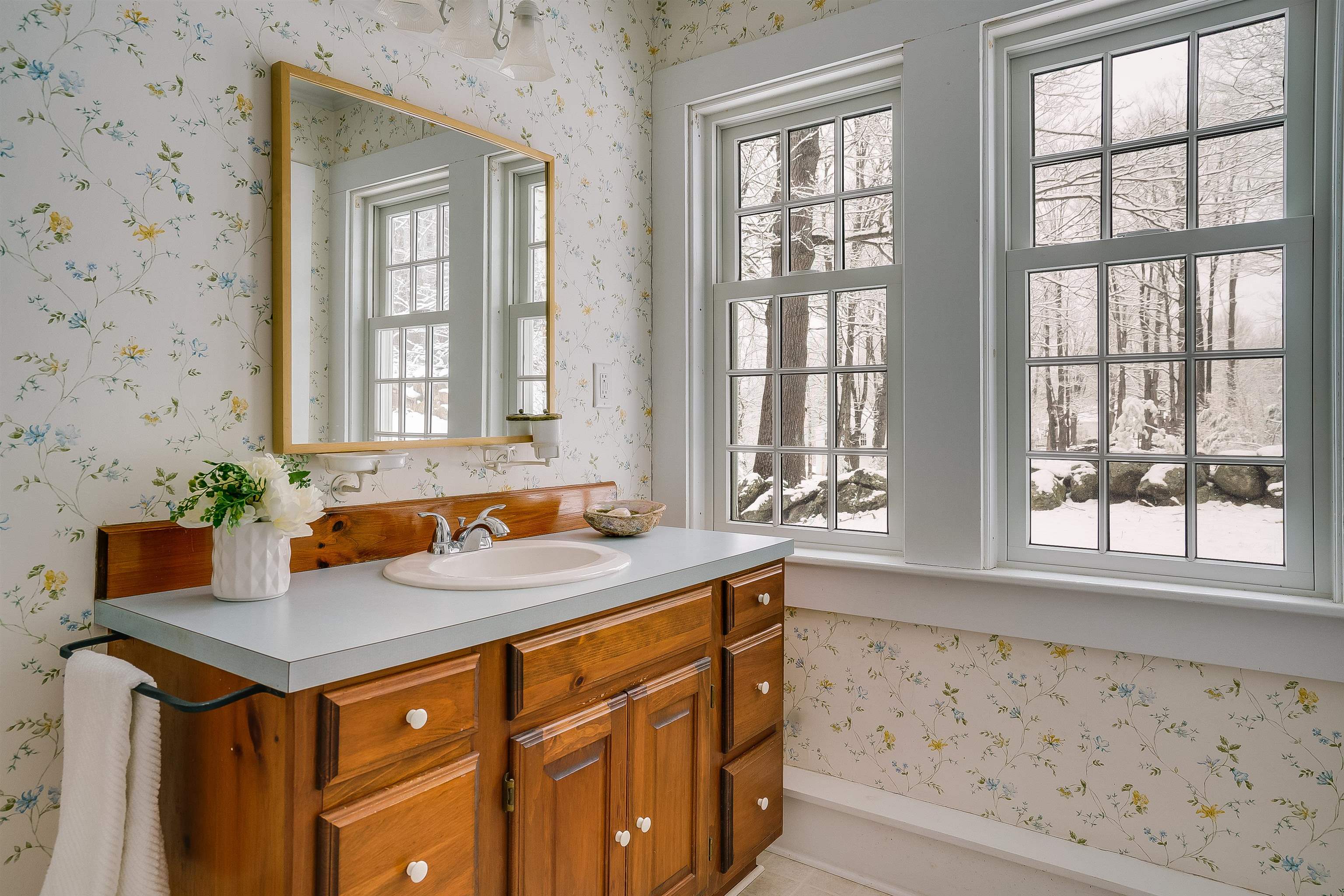 74 Old Ashby Road Mason, NH 03048 - Photo 10 of 39 Gallery Image 10