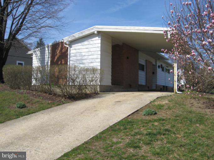 6806 Old Pimlico Road Baltimore, MD 21209 - Photo 1 of 3 Exterior (Front)