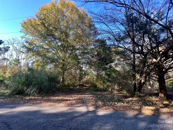 a view of outdoor space