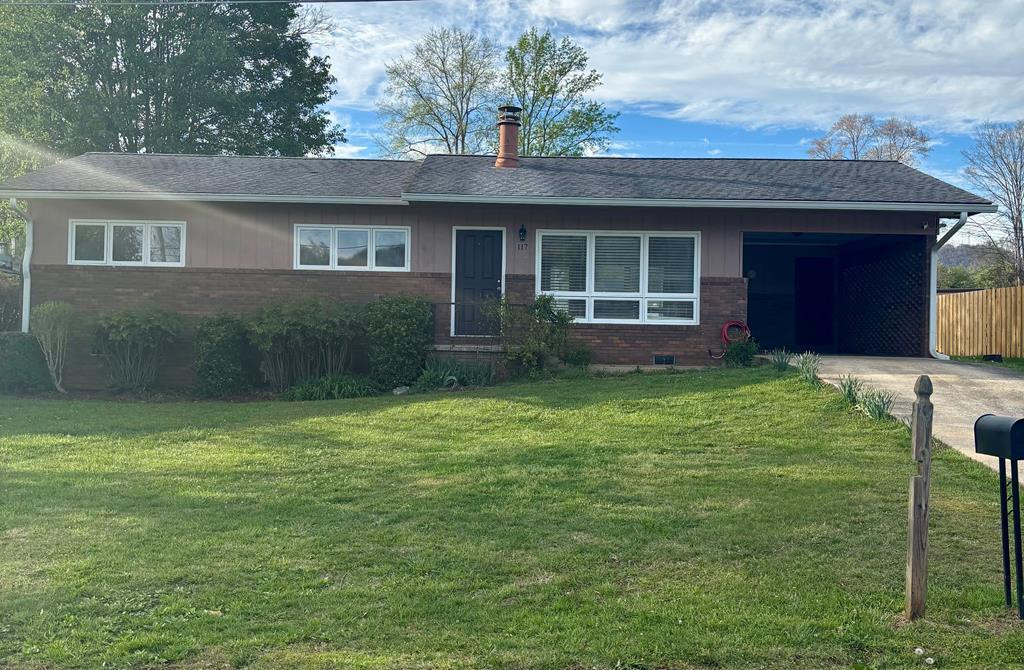 117 Mauney Street Murphy, NC 28906 - Photo 1 of 12 Main View