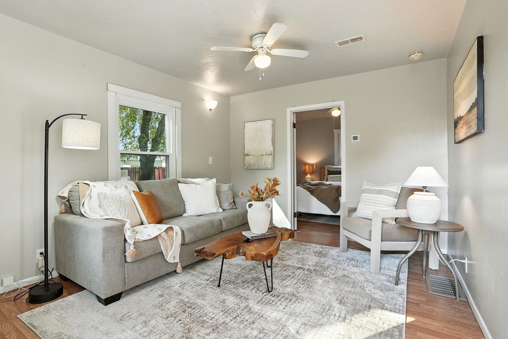 5919 North Howard Street Spokane, WA 99205 - Photo 4 of 23