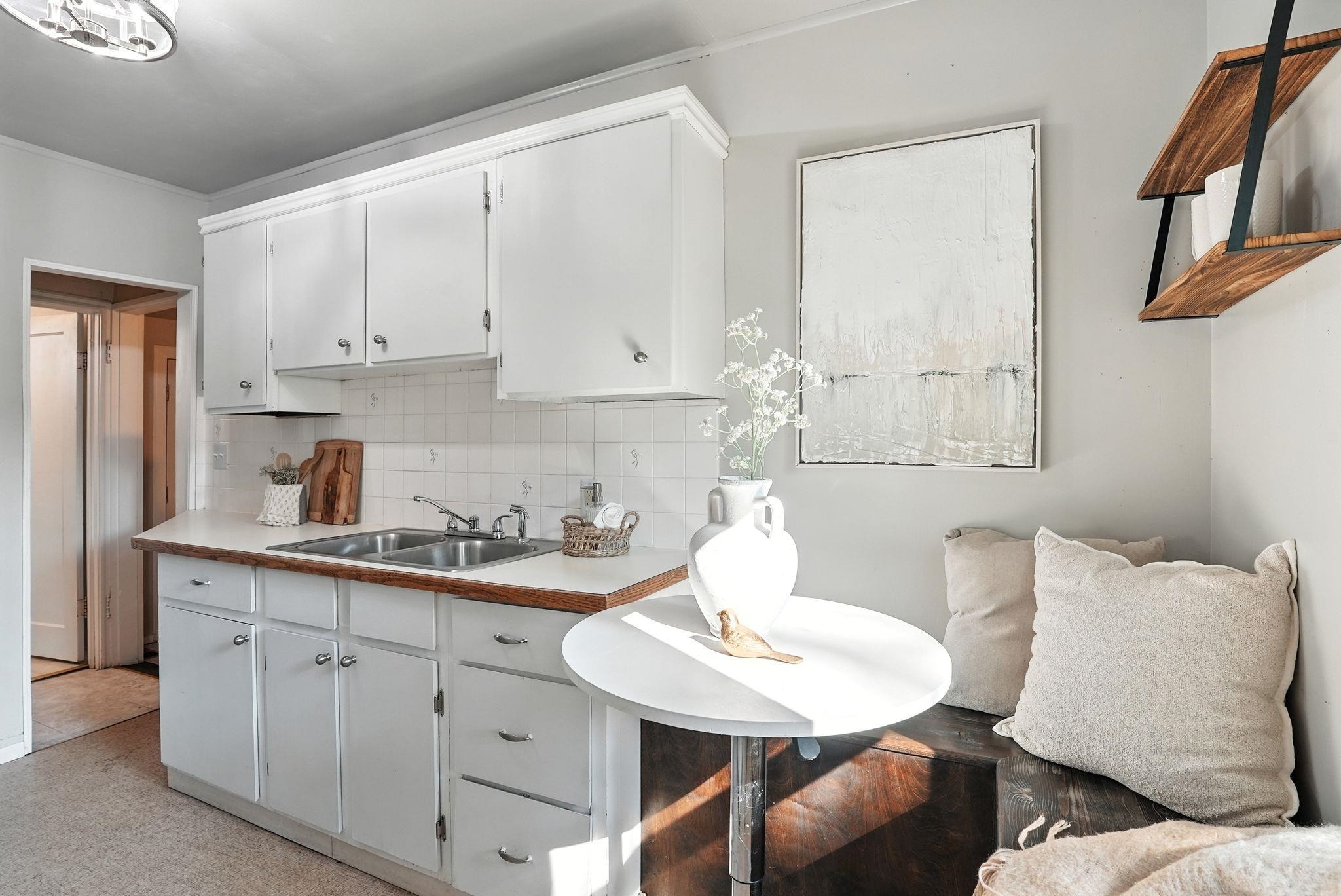 5919 North Howard Street Spokane, WA 99205 - Photo 7 of 23