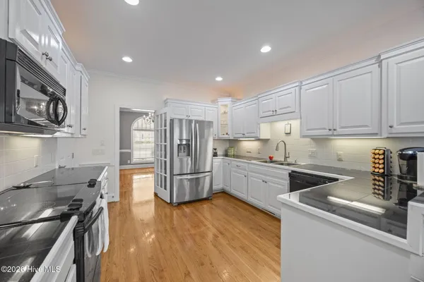 $449,900 | 2094 Autumn Drive, Kinston, NC 28501