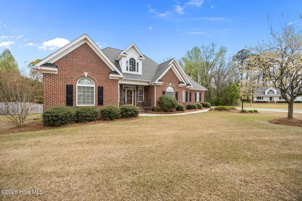 $449,900 | 2094 Autumn Drive, Kinston, NC 28501