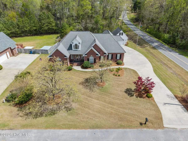 $449,900 | 2094 Autumn Drive, Kinston, NC 28501