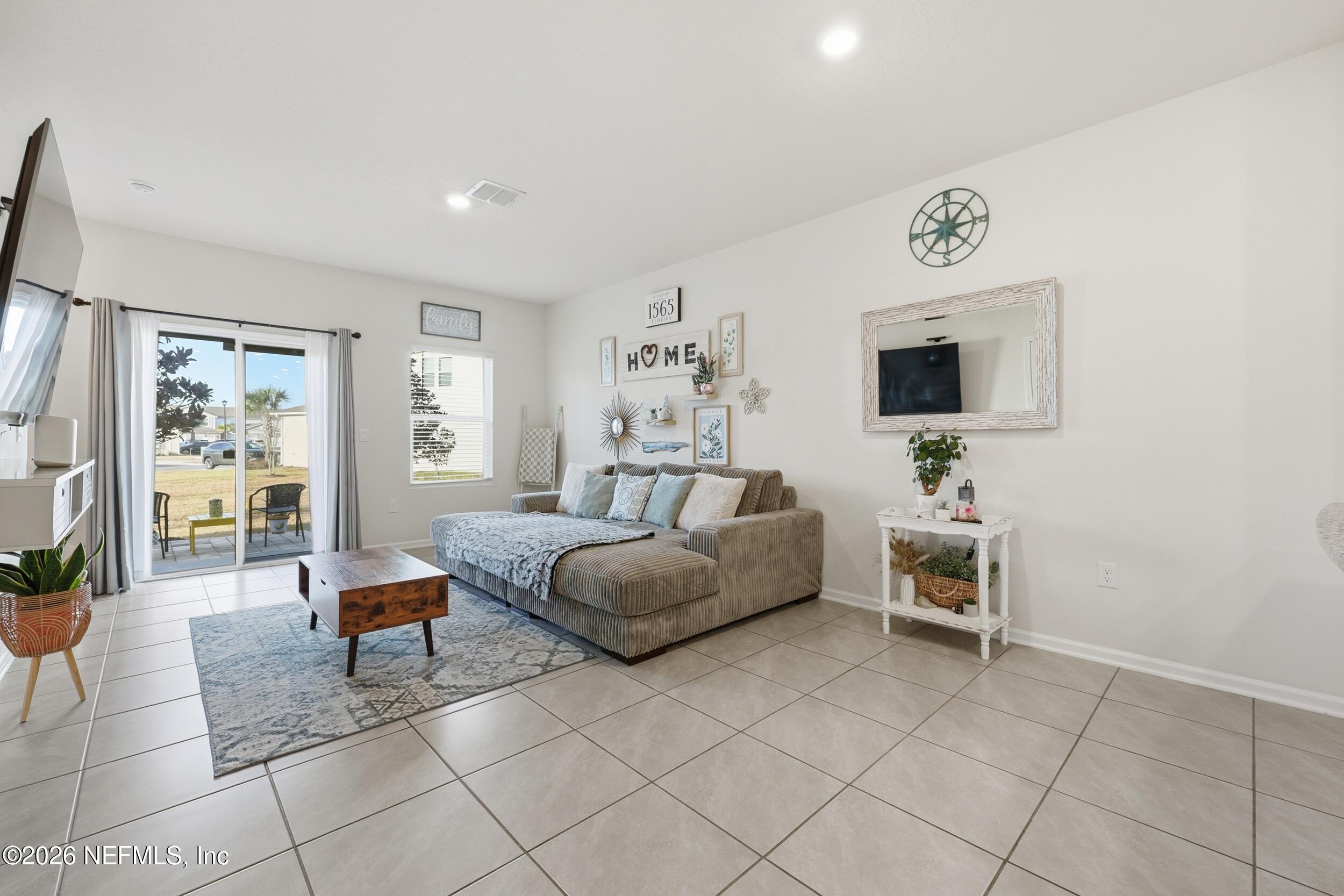 29 Ember Street St. Augustine, FL 32092 - Photo 9 of 31 the real estateographers_011