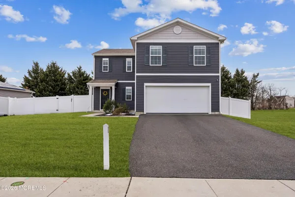 $399,000 | 5 Eisenhower Drive, Bridgeton, NJ 08302