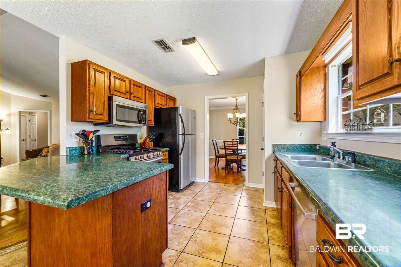 6801 Garden Ridge Court Mobile, AL 36695 - Photo 11 of 26