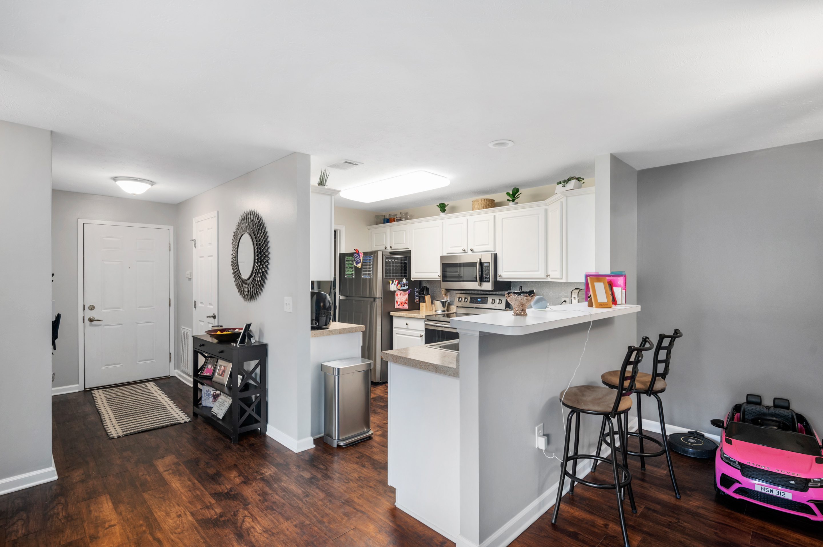 5011 Opal Ridge Lane, Unit 206 Indianapolis, IN 46237 - Photo 9 of 19