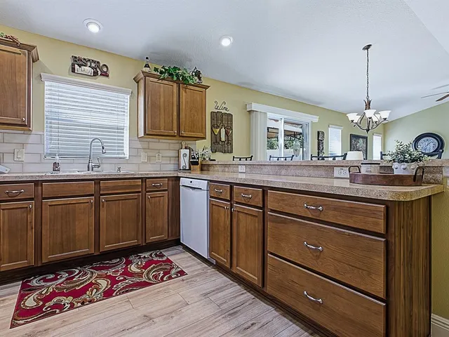 $399,000 | 2121 Aber Lane, The Villages, FL 32163