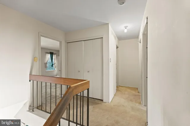 $349,900 | 104 Camber Lane, Mount Laurel, NJ 08054