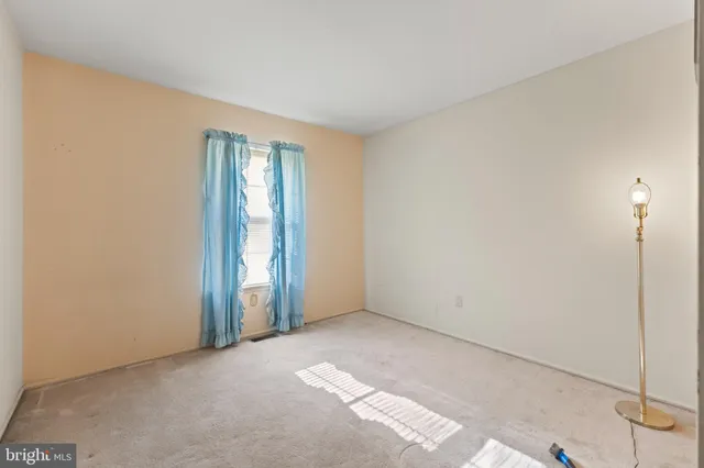 $349,900 | 104 Camber Lane, Mount Laurel, NJ 08054