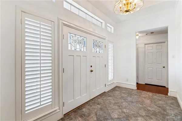 $289,000 | 7400 North 33rd Street, McAllen, TX 78504