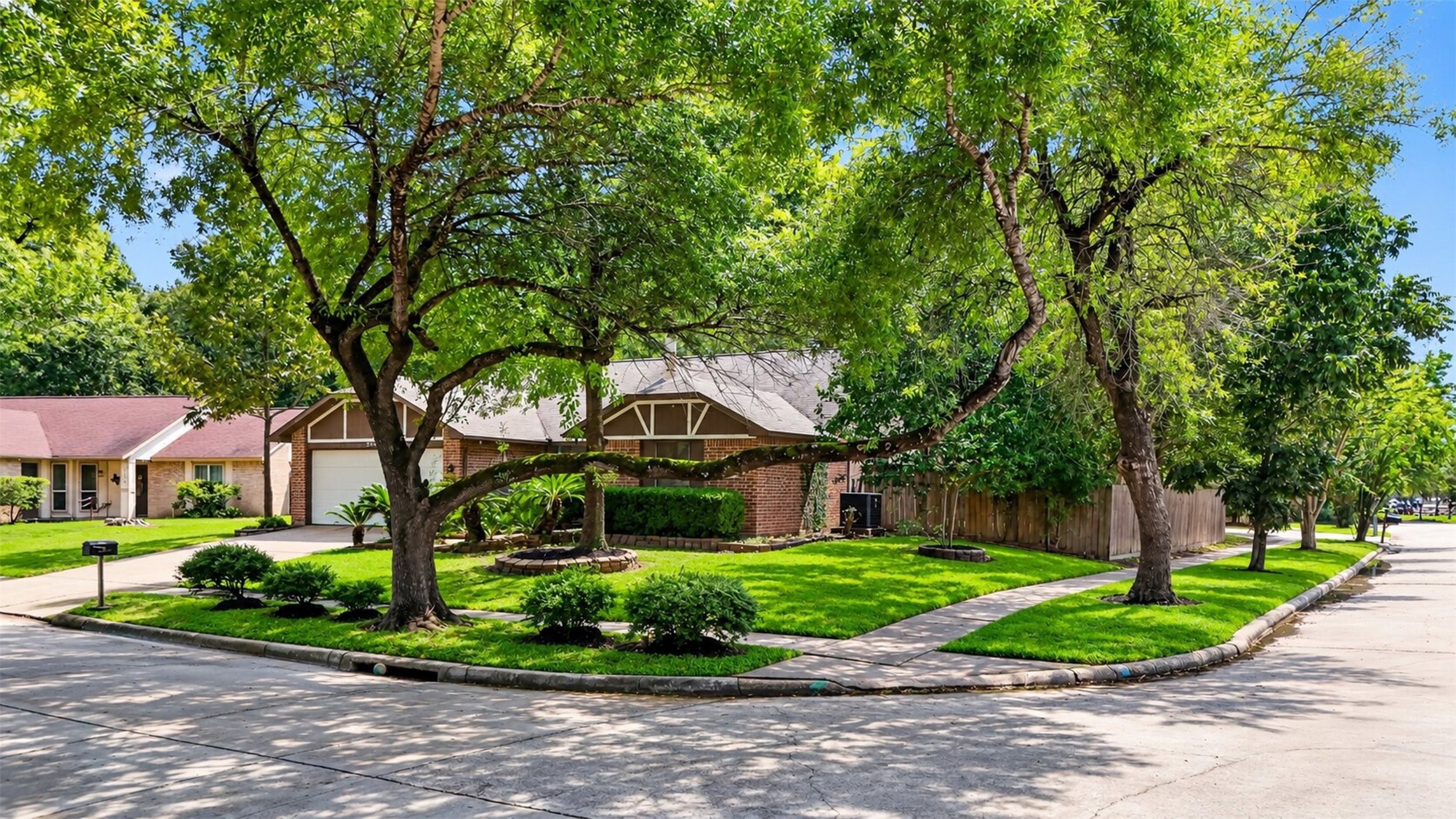 22702 Melham Lane Spring, TX 77373 - Photo 35 of 46 Gallery Image 35