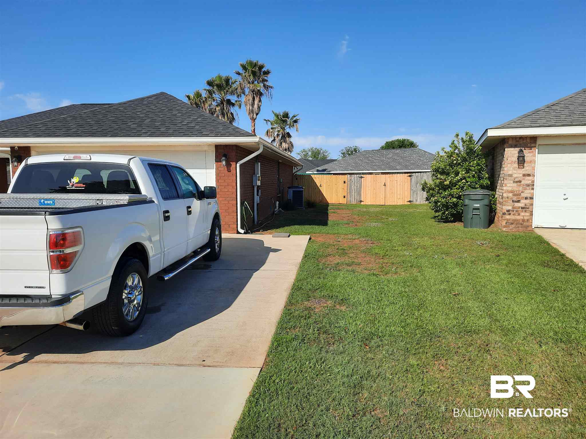 2539 Parkford Drive Foley, AL 36535 - Photo 3 of 32