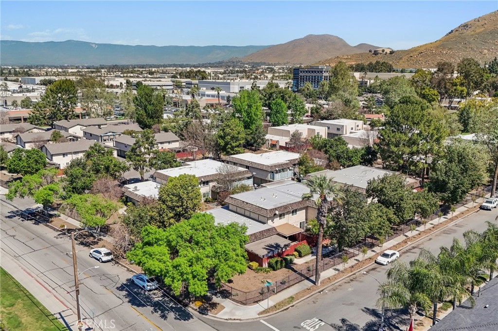 2561 Gonzaga Lane Riverside, CA 92507 - Photo 32 of 48 an aerial view of multiple house