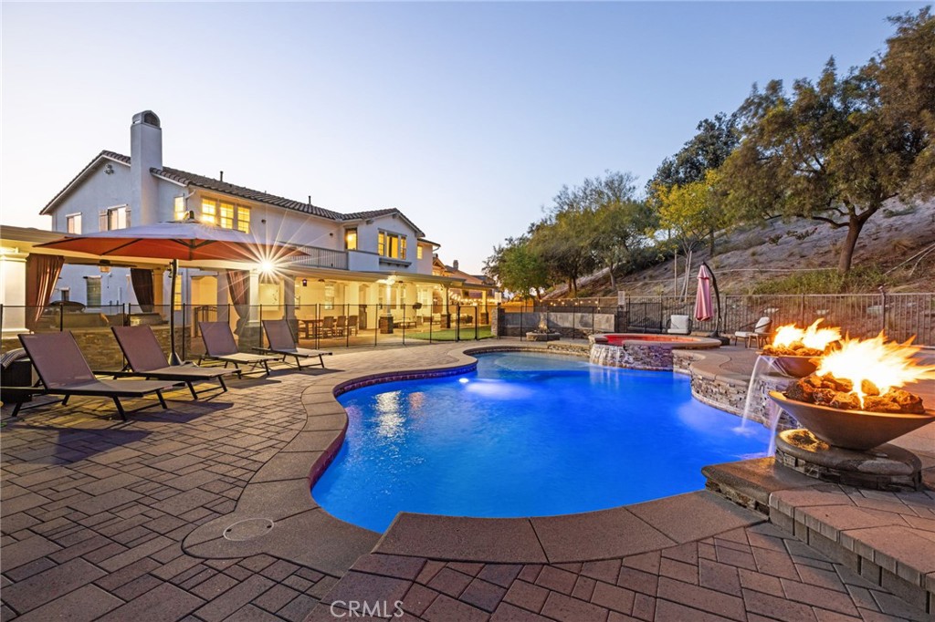 16352 Sierra Heights Drive Riverside, CA 92503 - Photo 9 of 75