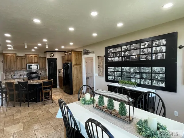 $1,000,000 | 431 Tressel Road, Blackfoot, ID 83221