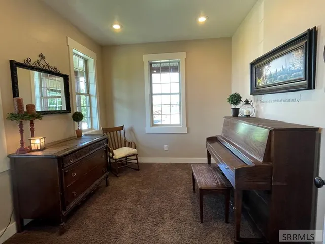 $1,000,000 | 431 Tressel Road, Blackfoot, ID 83221