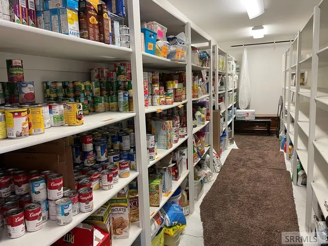 $1,000,000 | 431 Tressel Road, Blackfoot, ID 83221