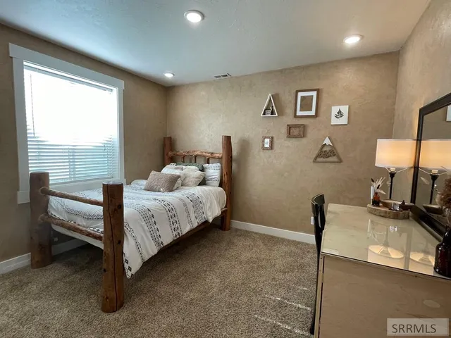 $1,000,000 | 431 Tressel Road, Blackfoot, ID 83221