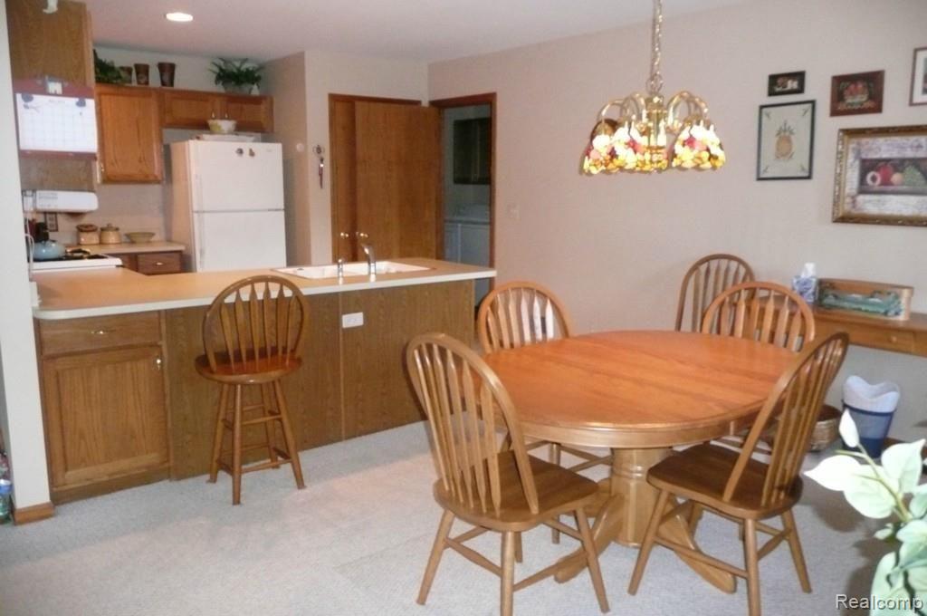 16860 Country Ridge Court, Unit 87 Macomb, MI 48044 - Photo 10 of 12 P1060833.jpg