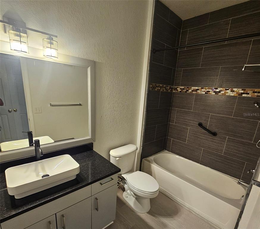 3621 Conroy Road, Unit 738 Orlando, FL 32839 - Photo 9 of 10 Gallery Image 9