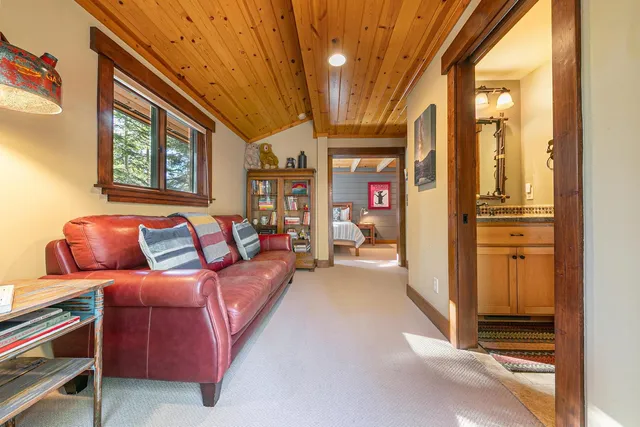 $1,485,000 | 11443 Sitzmark Way, Truckee, CA 96161