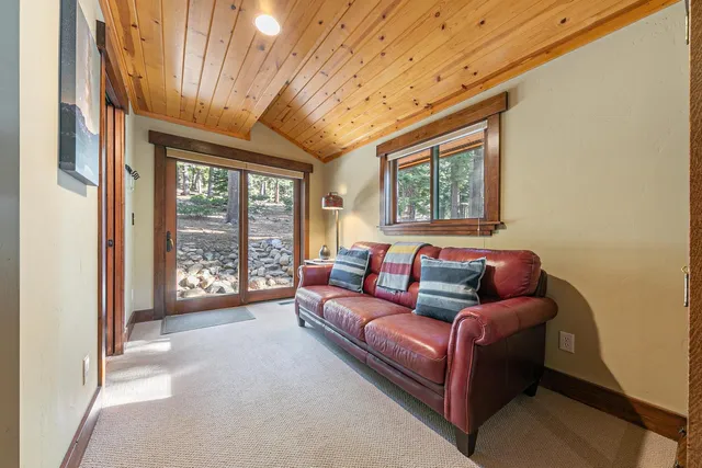 $1,485,000 | 11443 Sitzmark Way, Truckee, CA 96161