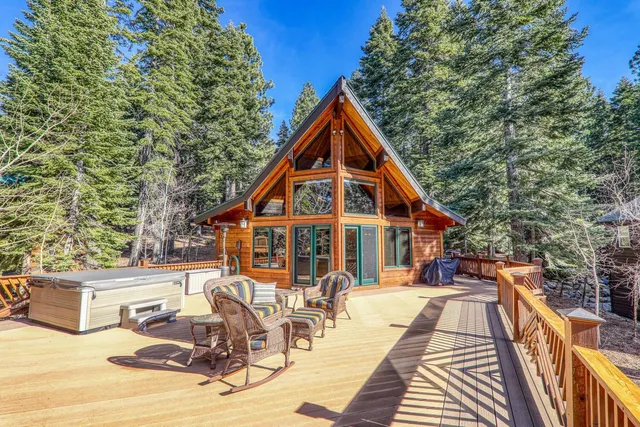 $1,425,000 | 11443 Sitzmark Way, Truckee, CA 96161
