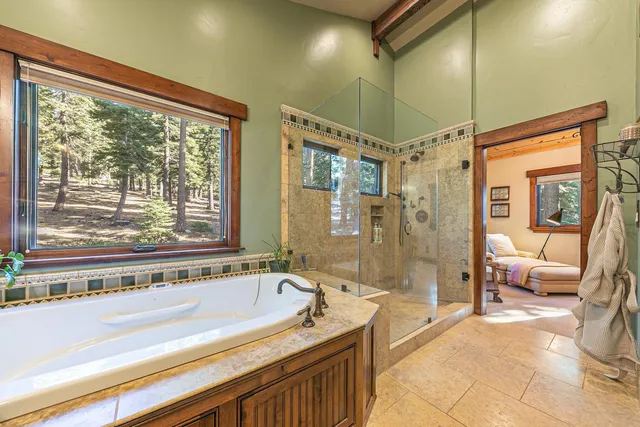 $1,425,000 | 11443 Sitzmark Way, Truckee, CA 96161