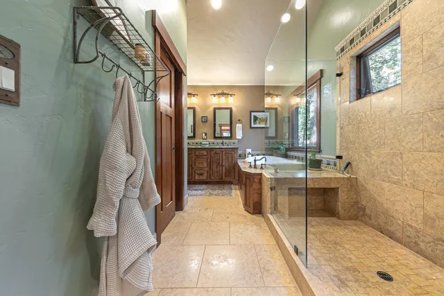 $1,485,000 | 11443 Sitzmark Way, Truckee, CA 96161