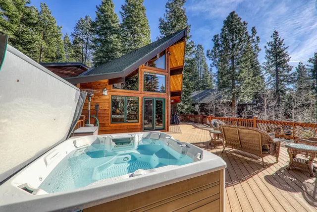 $1,485,000 | 11443 Sitzmark Way, Truckee, CA 96161
