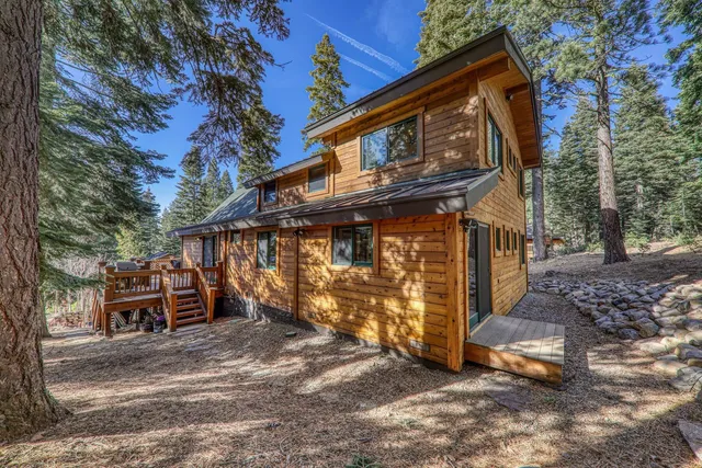$1,425,000 | 11443 Sitzmark Way, Truckee, CA 96161