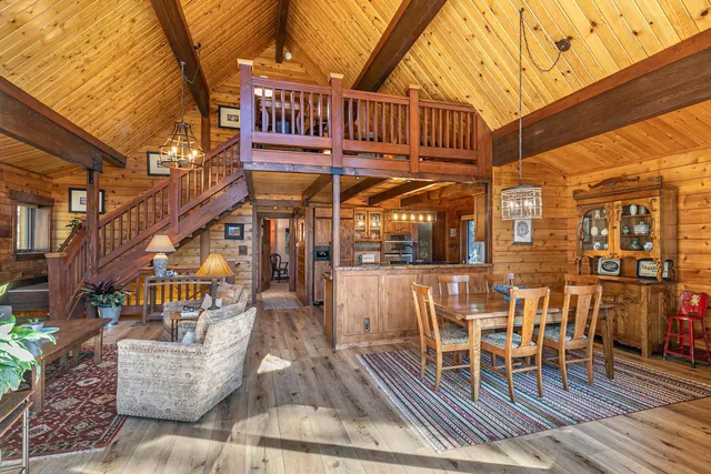 $1,485,000 | 11443 Sitzmark Way, Truckee, CA 96161