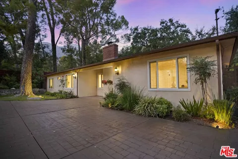 $1,595,000 | 2452 North Altadena Drive, Altadena, CA 91001