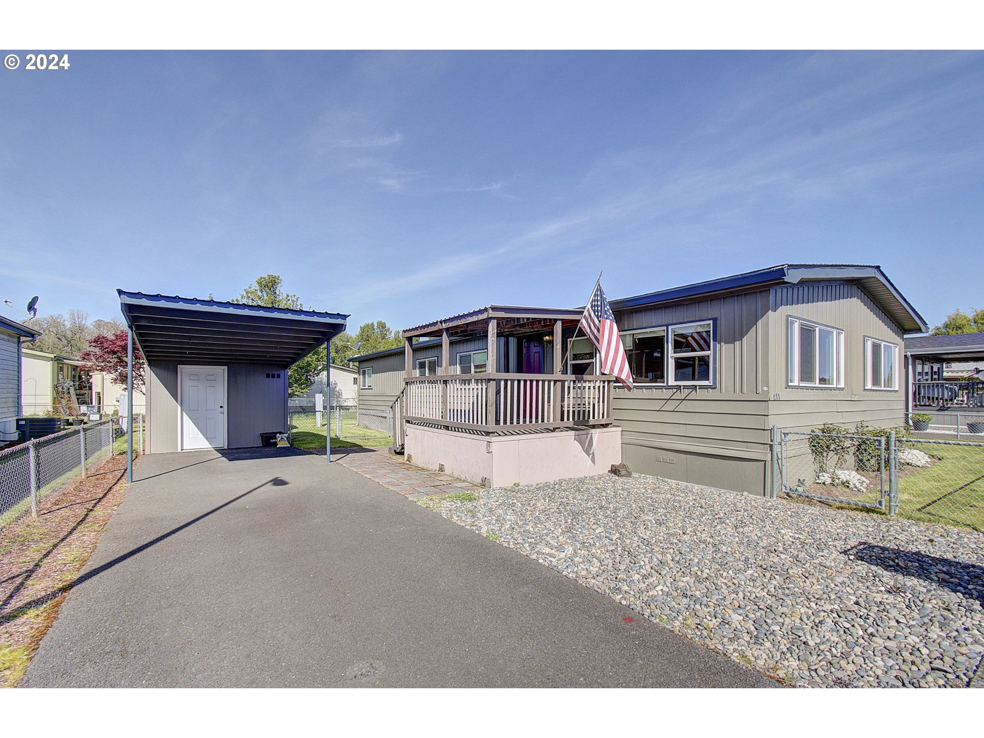 300 Southwest 7th Ave Unit 811  