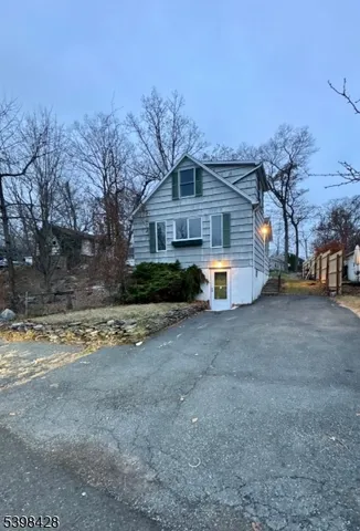 $2,100 | 54 Roosevelt Trail, Hopatcong, NJ 07843